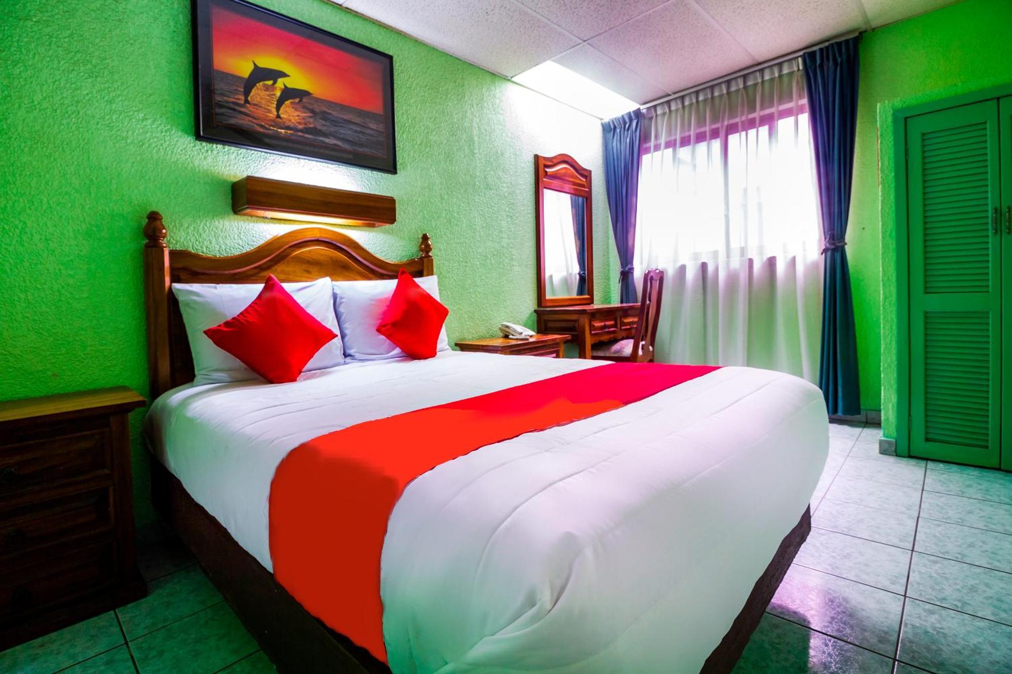 Hotel Canada, Guadalajara Zewnętrze zdjęcie
