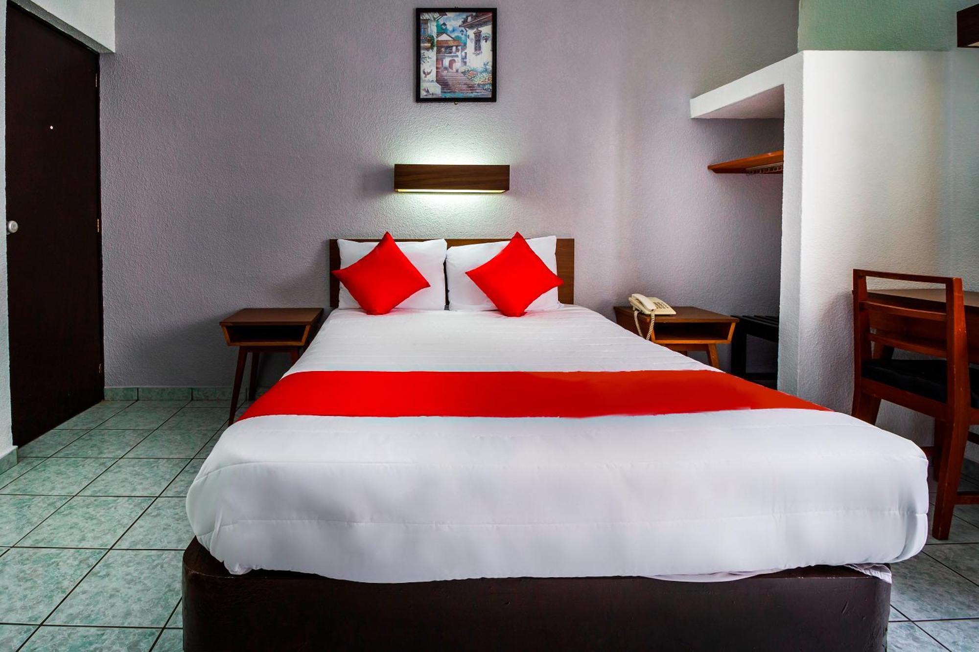Hotel Canada, Guadalajara Zewnętrze zdjęcie
