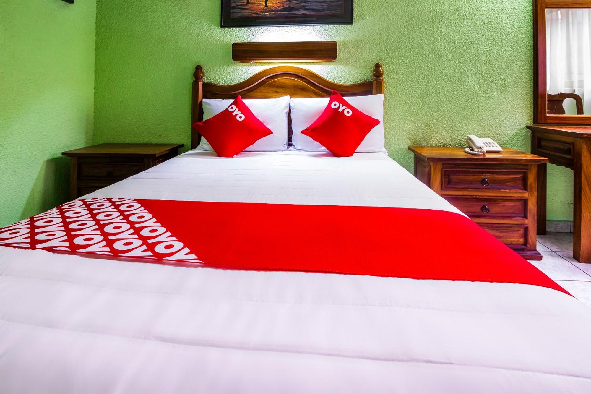 Hotel Canada, Guadalajara Zewnętrze zdjęcie